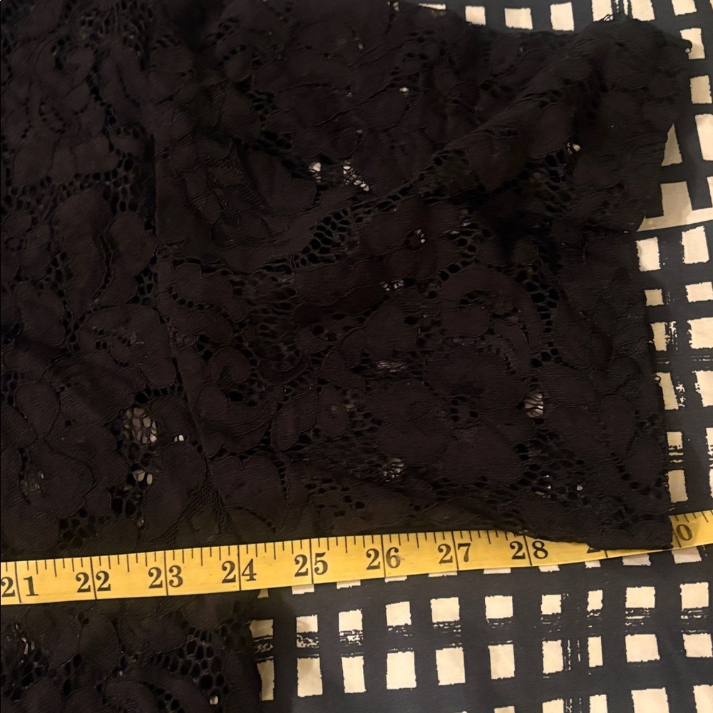 A Bronze Age oversized lace Romeo top Size M - Picture 4 of 13